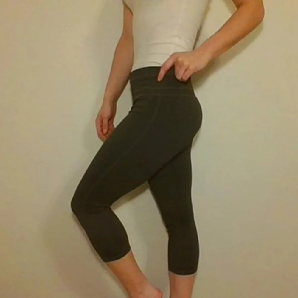 Ideology Workout Capri Pants